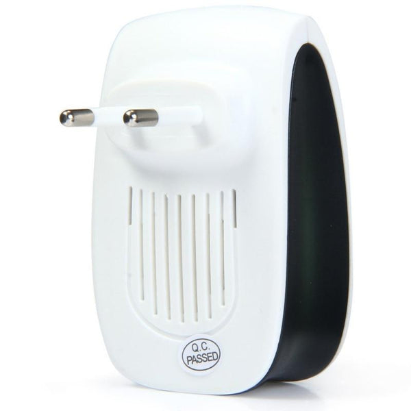 Electronic Ultrasonic Rodent Repellent